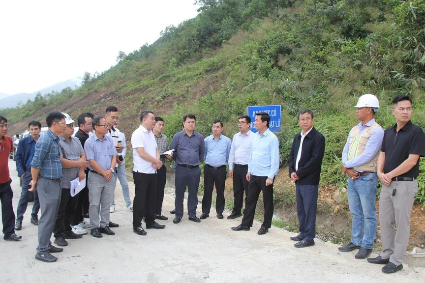 Dự án lên đời tuyến cao tốc kết nối 2 TP trực thuộc Trung ương liền kề nhau gặp khó- Ảnh 1.