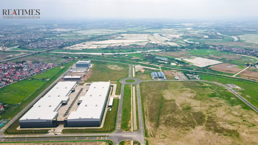 Cận cảnh cầu vượt cao tốc thuộc dự án gần 1.500 tỷ đồng kết nối các khu công nghiệp tỉnh Bắc Ninh- Ảnh 14.