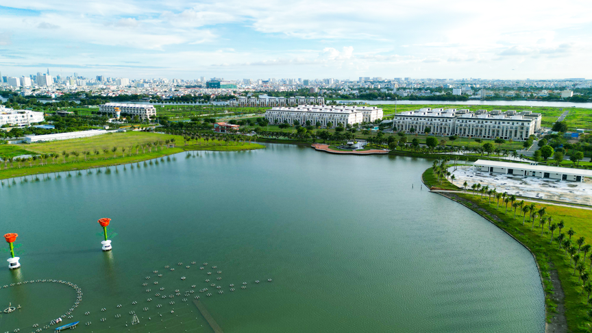 Xem nhạc nước hàng đầu Đông Nam Á miễn phí khi mua nhà Van Phuc City- Ảnh 4.