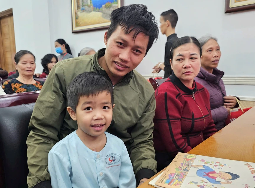 Xuân yêu thương 2026: Viết tiếp câu chuyện nhân văn- Ảnh 5.