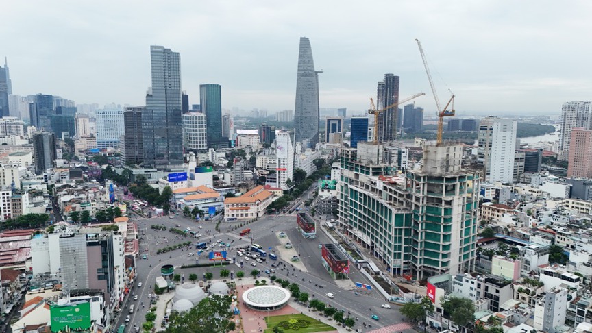 Chính thức tái khởi động tháp đôi chọc trời ‘đắp chiếu’ nhiều năm, từng liên quan đến bà Trương Mỹ Lan- Ảnh 1.