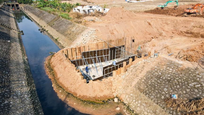 Cận cảnh dự án hồ đầu mối 370 tỷ đồng chống ngập phía Tây Hà Nội- Ảnh 7.