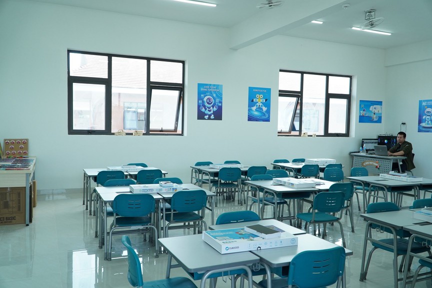 Ngôi trường liên cấp '5 sao' về đích đầu tiên trong chiến dịch xây 248 trường học vùng biên giới của Việt Nam: Là kỳ tích giữa đại ngàn- Ảnh 4. Ngôi trường liên cấp '5 sao' về đích đầu tiên trong chiến dịch xây 248 trường học vùng biên giới của Việt Nam: Là kỳ tích giữa đại ngàn- Ảnh 4.