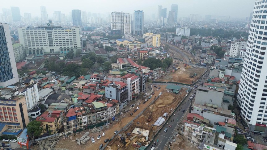 Chỉ 5 tháng nữa, chính thức hoàn thành tuyến đường ‘đắt nhất hành tinh’- Ảnh 1.