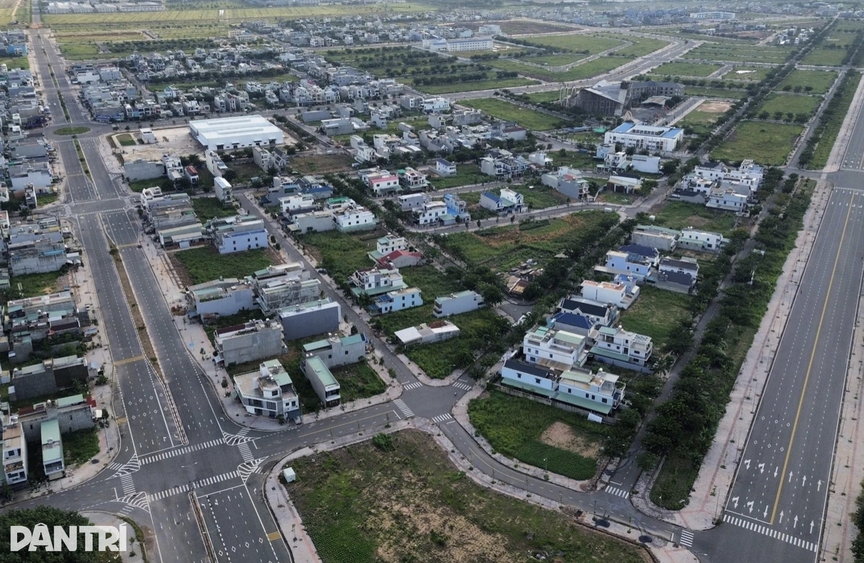 Tỉnh giàu nhất Việt Nam phấn đấu trở thành thành phố trực thuộc Trung ương theo mô hình chưa từng có tiền lệ, Thủ tướng có chỉ đạo mới- Ảnh 2. Tỉnh giàu nhất Việt Nam phấn đấu trở thành thành phố trực thuộc Trung ương theo mô hình chưa từng có tiền lệ, Thủ tướng có chỉ đạo mới- Ảnh 2.