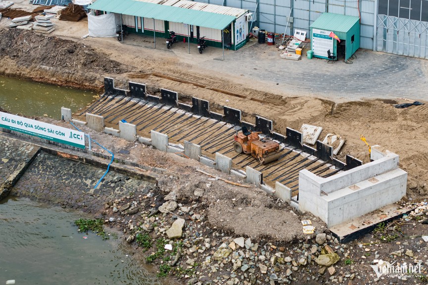 Lần đầu tiên Việt Nam có cây cầu nghìn tỷ với kiến trúc lá dừa độc đáo: Vòm thép được vận chuyển theo cách đặc biệt, tọa lạc tại TP giàu nhất cả nước- Ảnh 3.