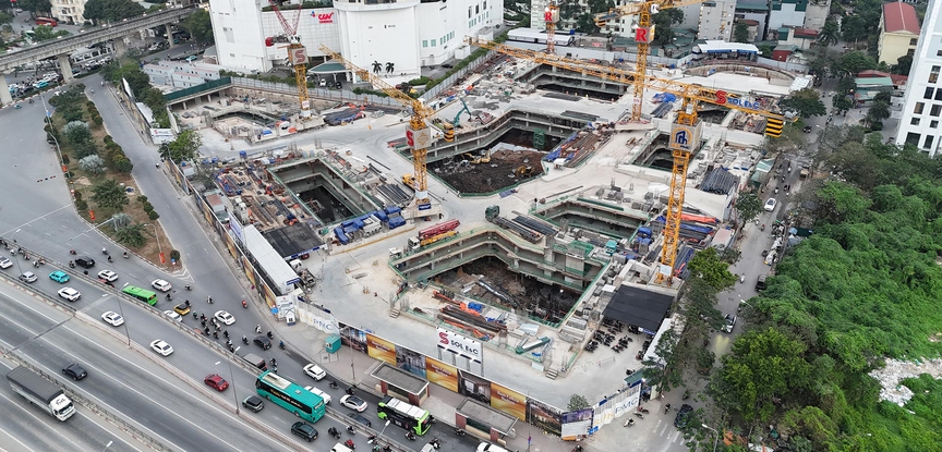 Siêu dự án 'ngã tư vàng' bỏ hoang nhiều năm nhộn nhịp trở lại sau khi vào tay một 'ông lớn'
- Ảnh 2.