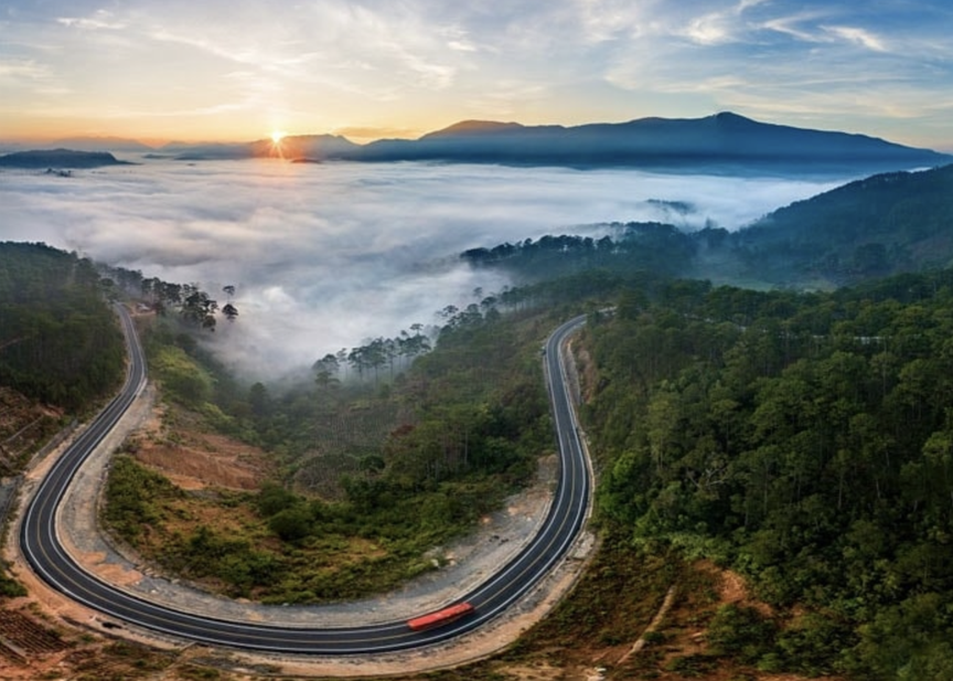 Cao tốc vượt núi hơn 25.000 tỷ đẹp nhất Việt Nam mà Tập đoàn Sơn Hải đề xuất đầu tư có diễn biến mới- Ảnh 2.