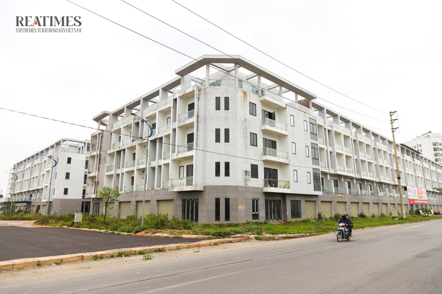 Phú Thọ: Đất trống la liệt, shophouse tiền tỷ vắng bóng người ở khu đô thị Nam Phúc Yên- Ảnh 4.