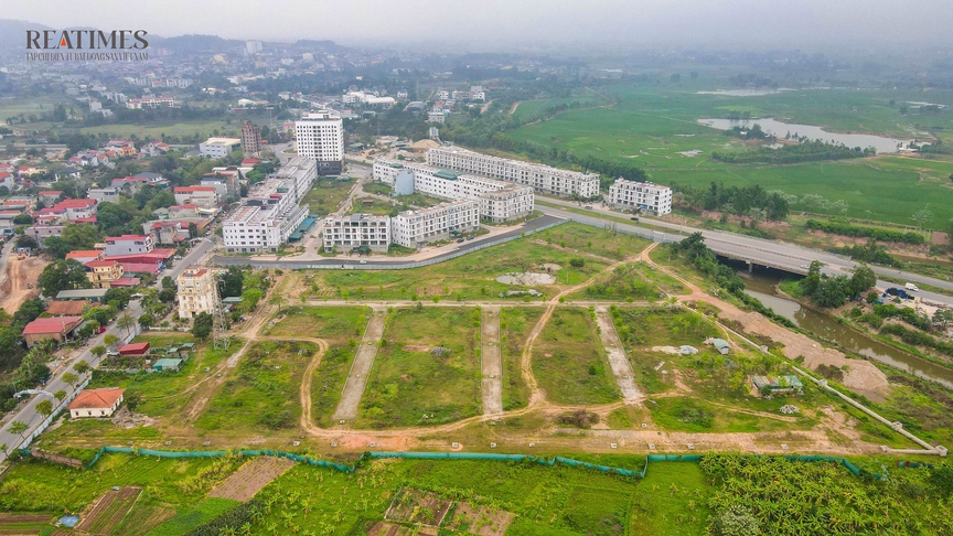 Phú Thọ: Đất trống la liệt, shophouse tiền tỷ vắng bóng người ở khu đô thị Nam Phúc Yên- Ảnh 12.