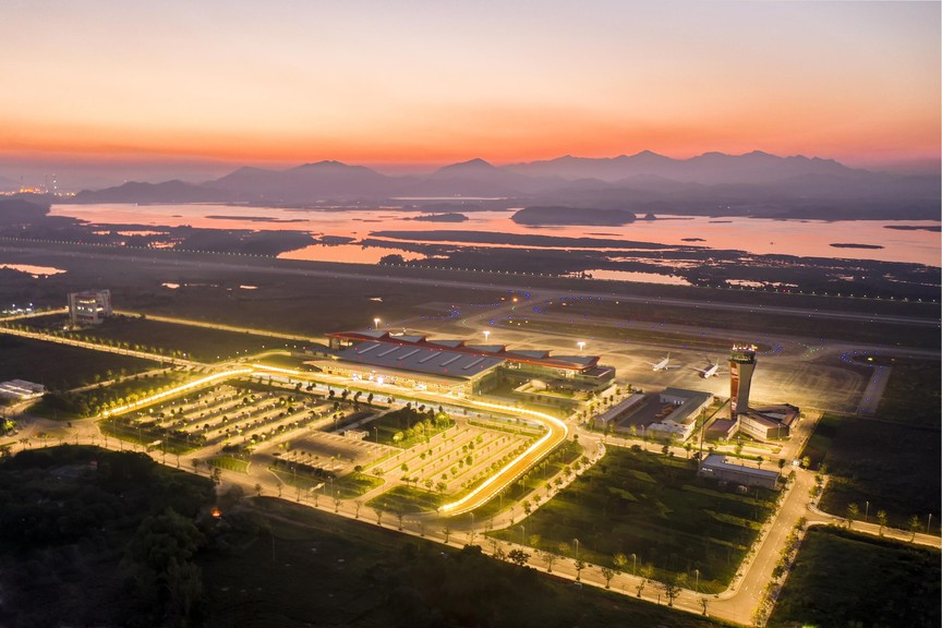 Sân bay, cảng tàu, cao tốc: Sun Group đang tạo nên những “kỳ tích” nào cho hạ tầng giao thông Việt Nam?- Ảnh 5. Sân bay, cảng tàu, cao tốc: Sun Group đang tạo nên những “kỳ tích” nào cho hạ tầng giao thông Việt Nam?- Ảnh 5.