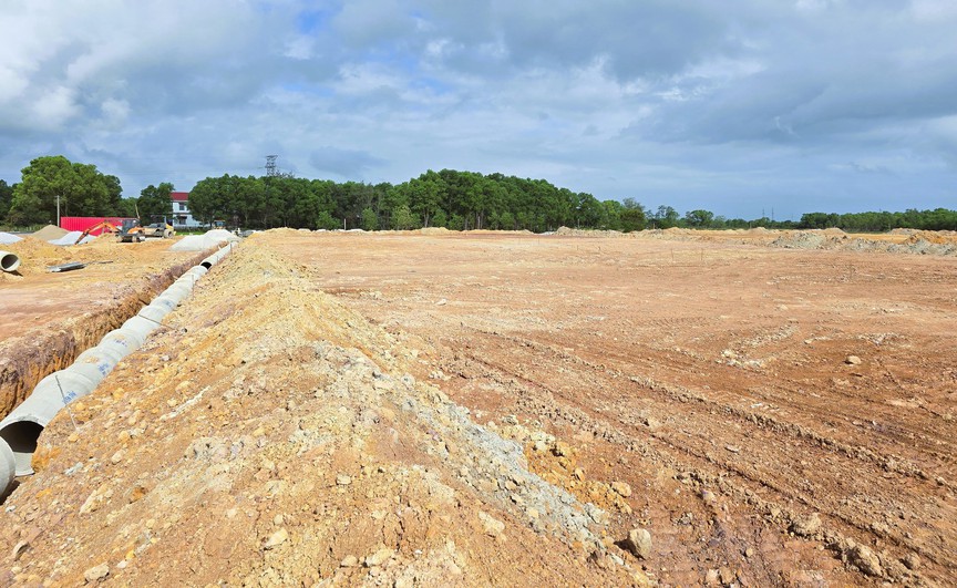 Sân bay 5.800 tỷ do doanh nghiệp của bầu Hiển đầu tư nỗ lực gỡ khó, hoàn thiện theo kế hoạch- Ảnh 1.