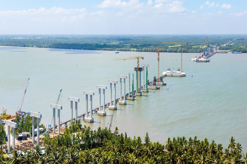 Cầu dây văng lớn thứ 2 Việt Nam, thuộc dự án 8.000 tỷ rút ngắn khoảng 80km từ miền Tây đến TP. HCM: Vượt ‘bão giá’, đang ở giai đoạn thi công khó khăn nhất- Ảnh 2.