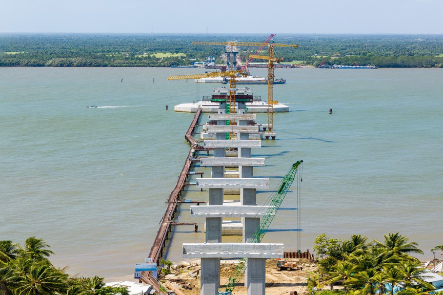 Cầu dây văng lớn thứ 2 Việt Nam, thuộc dự án 8.000 tỷ rút ngắn khoảng 80km từ miền Tây đến TP. HCM: Vượt ‘bão giá’, đang ở giai đoạn thi công khó khăn nhất- Ảnh 3.
