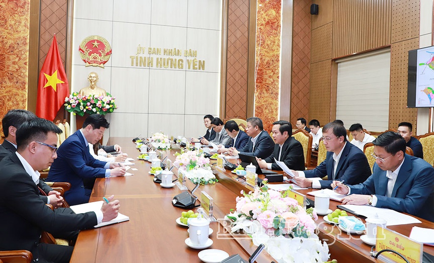 Hình ảnh tại buổi làm việc. Nguồn ảnh: Báo Hưng Yên