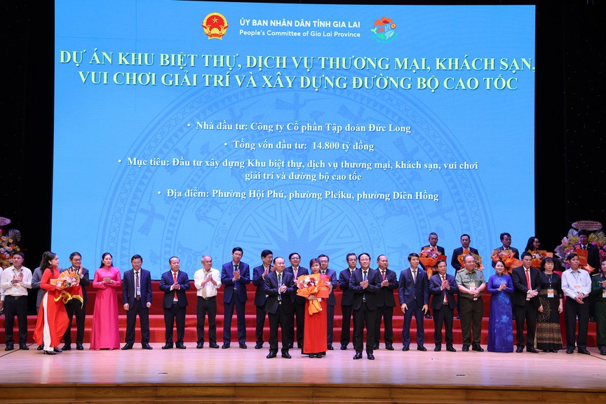 Đức Long Gia Lai (DLG) trở lại đường đua hạ tầng, góp mặt cùng doanh nghiệp ngoại tại dự án cao tốc gần 13.000 tỷ- Ảnh 1.