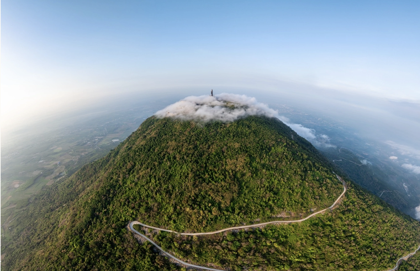 Huy động 170 tấn đồng đỏ, áp dụng công nghệ châu Âu, Việt Nam hoàn thành một công trình chưa từng có trong lịch sử, lập kỷ lục châu Á- Ảnh 1.
