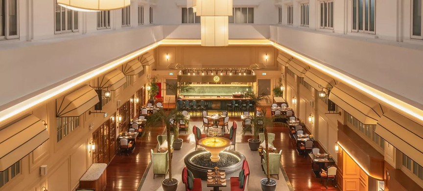 Hà Nội có 'Nhà hát lớn' thứ 2: Là công trình tiên phong đưa 600m2 pin năng lượng mặt trời lên trên mái, kiến trúc châu Âu độc đáo- Ảnh 6. Hà Nội có 'Nhà hát lớn' thứ 2: Là công trình tiên phong đưa 600m2 pin năng lượng mặt trời lên trên mái, kiến trúc châu Âu độc đáo- Ảnh 6.