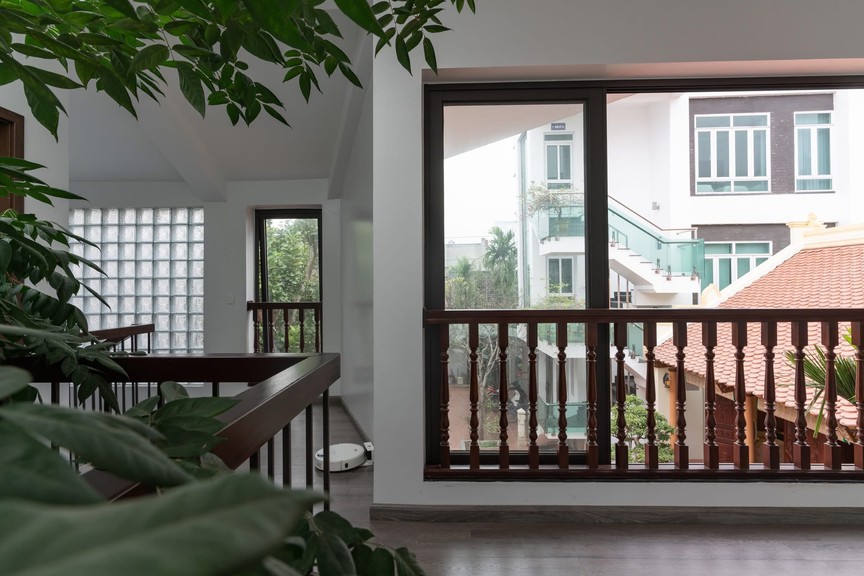 Cải tạo ngôi nhà cũ 105m2 thành tổ ấm ngập tràn ánh sáng bên nhà thờ họ- Ảnh 7.