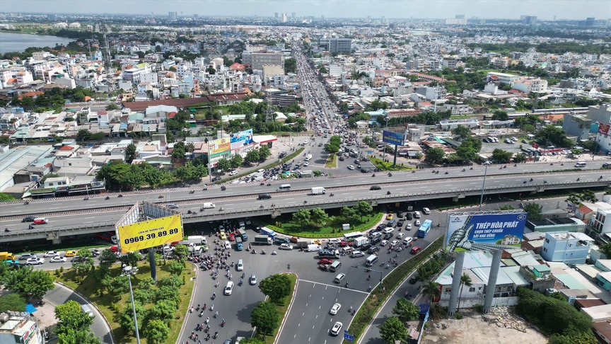 Dự chi hơn 6.000 tỷ để giải cứu 'nút thắt cổ chai' suốt 2 thập kỷ tại TP giàu nhất Việt Nam- Ảnh 2.