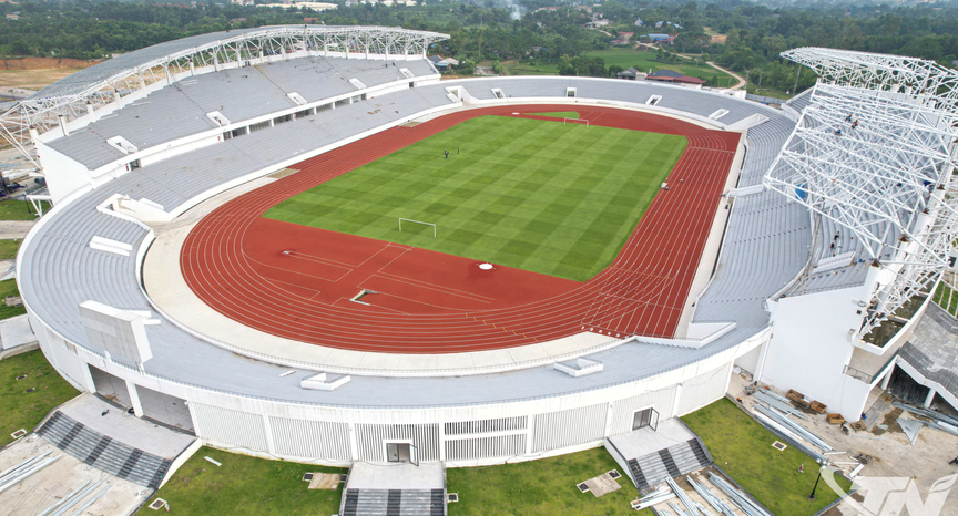 Sân vận động 22.000 chỗ lớn nhất trung du miền núi phía Bắc sau 4 tháng khánh thành: Kích hoạt chuỗi giá trị thể thao - dịch vụ- Ảnh 1.