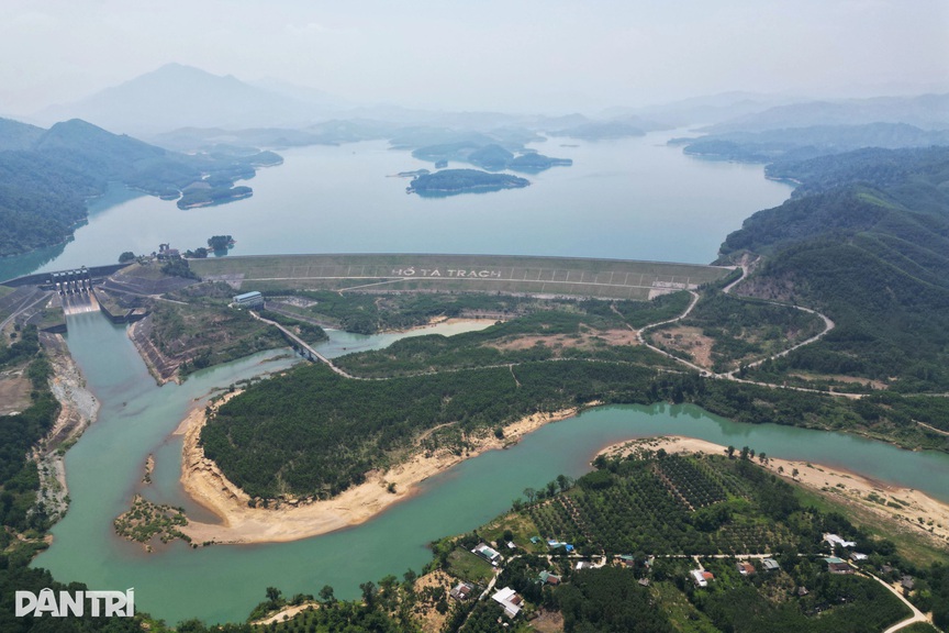 TP trẻ nhất Việt Nam đề xuất nâng cao trình hồ thủy lợi lớn thứ 4 cả nước- Ảnh 2.