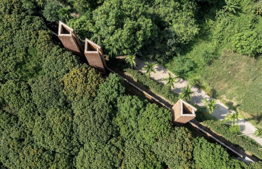 Việt Nam có một công trình kiến trúc lọt top thế giới, được xây dựng từ 5 triệu viên ngói cổ- Ảnh 2.