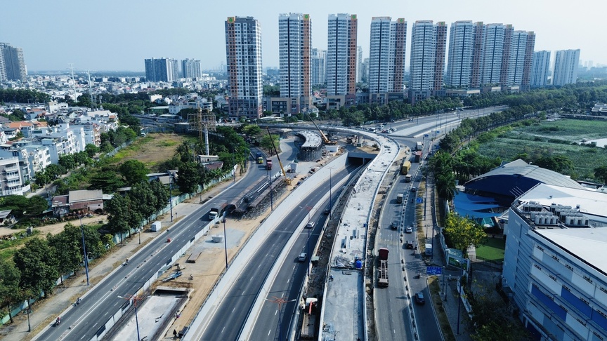 Chỉ ít tuần nữa, thông xe cầu vượt thuộc nút giao 3.400 tỷ lớn nhất TP. HCM- Ảnh 1. Chỉ ít tuần nữa, thông xe cầu vượt thuộc nút giao 3.400 tỷ lớn nhất TP. HCM- Ảnh 1.