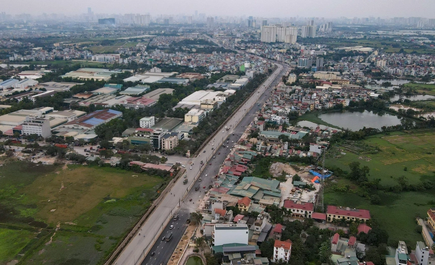 Chính thức hoàn thành nâng cấp tuyến đường gần 4km sau 15 năm chờ đợi, giải cứu kẹt xe phía Nam Thủ đô- Ảnh 1. Chính thức hoàn thành nâng cấp tuyến đường gần 4km sau 15 năm chờ đợi, giải cứu kẹt xe phía Nam Thủ đô- Ảnh 1.