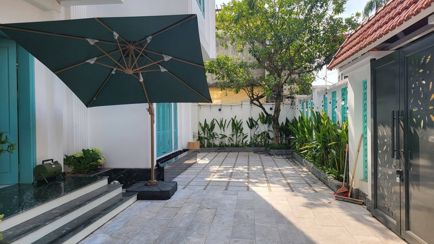 Chiêm ngưỡng biệt thự đồ sộ giữa lòng Thủ đô của BTV nhà Đài VTV là con trai nhà toán học nổi tiếng- Ảnh 4.