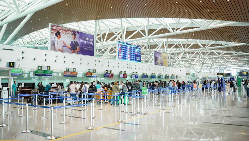 Có gì đặc biệt bên trong nhà ga quốc tế duy nhất Việt Nam giữ chuẩn 5 sao suốt 3 năm liên tiếp?- Ảnh 4. Có gì đặc biệt bên trong nhà ga quốc tế duy nhất Việt Nam giữ chuẩn 5 sao suốt 3 năm liên tiếp?- Ảnh 4.