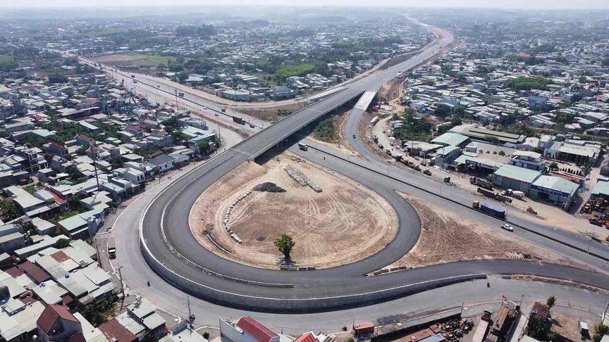 Dần thành hình tuyến đường 13.900 tỷ nối đến bãi biển sôi động nhất miền Nam, rút ngắn thời gian di chuyển còn 70 phút- Ảnh 1.