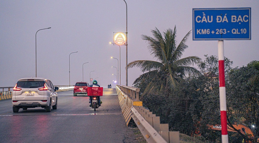 Đề xuất xây cầu trên tuyến Quốc lộ 10 kết nối Hải Phòng - Quảng Ninh- Ảnh 1. Đề xuất xây cầu trên tuyến Quốc lộ 10 kết nối Hải Phòng - Quảng Ninh- Ảnh 1.