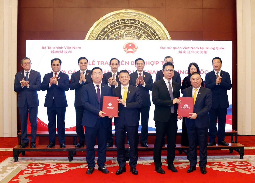 Sun Group bắt tay ‘ông lớn’ Trung Quốc hoàn thiện các siêu dự án phục vụ sự kiện quốc tế đặc biệt- Ảnh 1. Sun Group bắt tay ‘ông lớn’ Trung Quốc hoàn thiện các siêu dự án phục vụ sự kiện quốc tế đặc biệt- Ảnh 1.