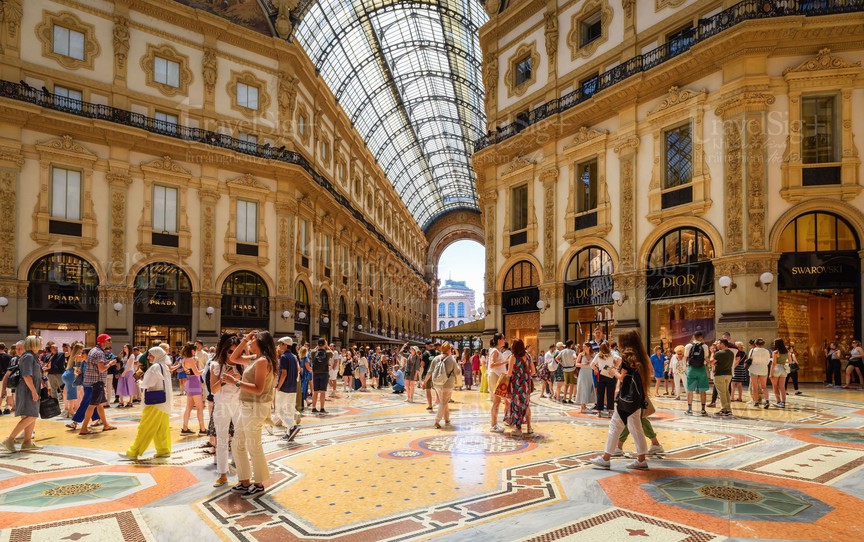 Việt Nam vừa có 'đường bay vàng' tới châu Âu: Hút gần 50.000 khách chỉ sau 9 tháng, thuộc hãng hàng không lớn bậc nhất cả nước- Ảnh 2. Việt Nam vừa có 'đường bay vàng' tới châu Âu: Hút gần 50.000 khách chỉ sau 9 tháng, thuộc hãng hàng không lớn bậc nhất cả nước- Ảnh 2.