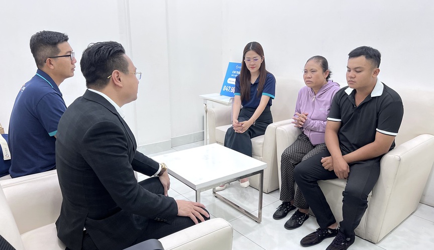 Khoản chi trả từ bảo hiểm giúp gia đình khách hàng thêm động lực đi qua biến cố.