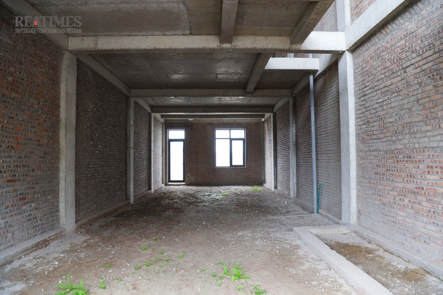 Thái Nguyên: "Ăn ké" nhiều tiện ích bên ngoài, shophouse Square City vẫn vắng người ở- Ảnh 16.