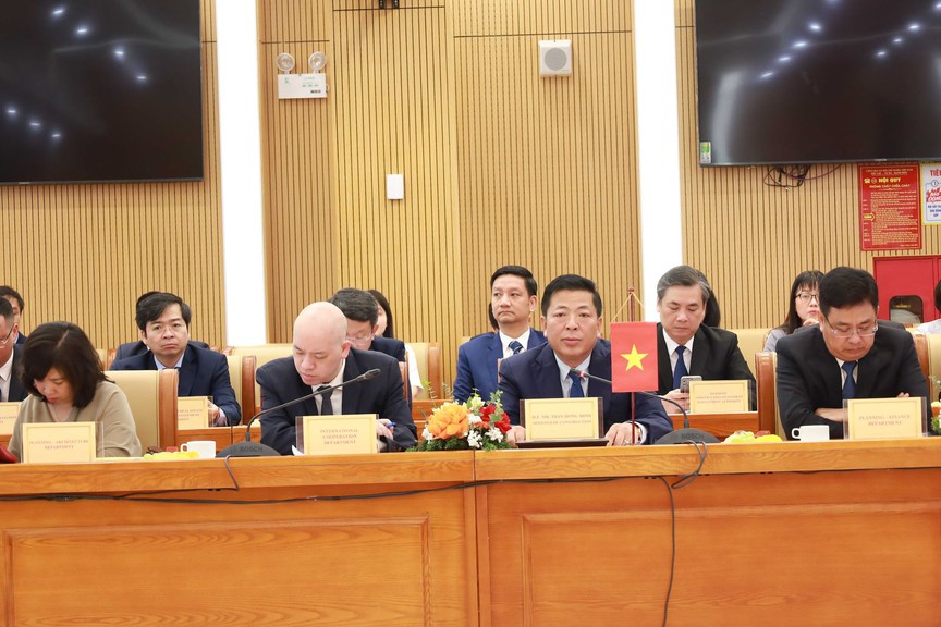 Bộ trưởng Bộ Xây dựng Trần Hồng Minh tại buổi hội đàm. Nguồn ảnh: Bộ Xây dựng