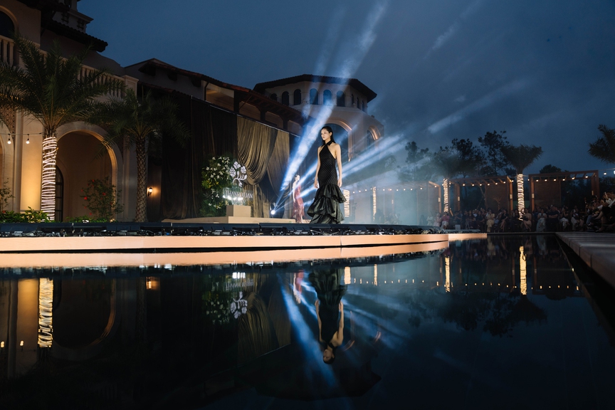 Show thời trang dành riêng cho Thanh Xuan Valley từ NTK Phan Đăng Hoàng- Ảnh 3.