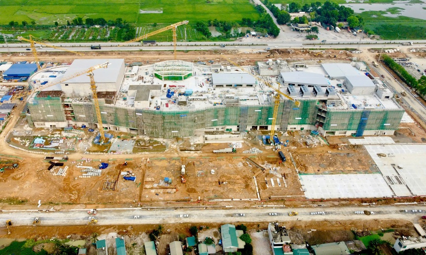 Cận cảnh công trường dự án Aeon Mall Thanh Hóa hơn 4.000 tỷ đồng đang thi công rầm rộ- Ảnh 2.