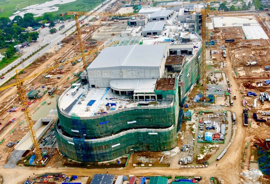 Cận cảnh công trường dự án Aeon Mall Thanh Hóa hơn 4.000 tỷ đồng đang thi công rầm rộ- Ảnh 3.