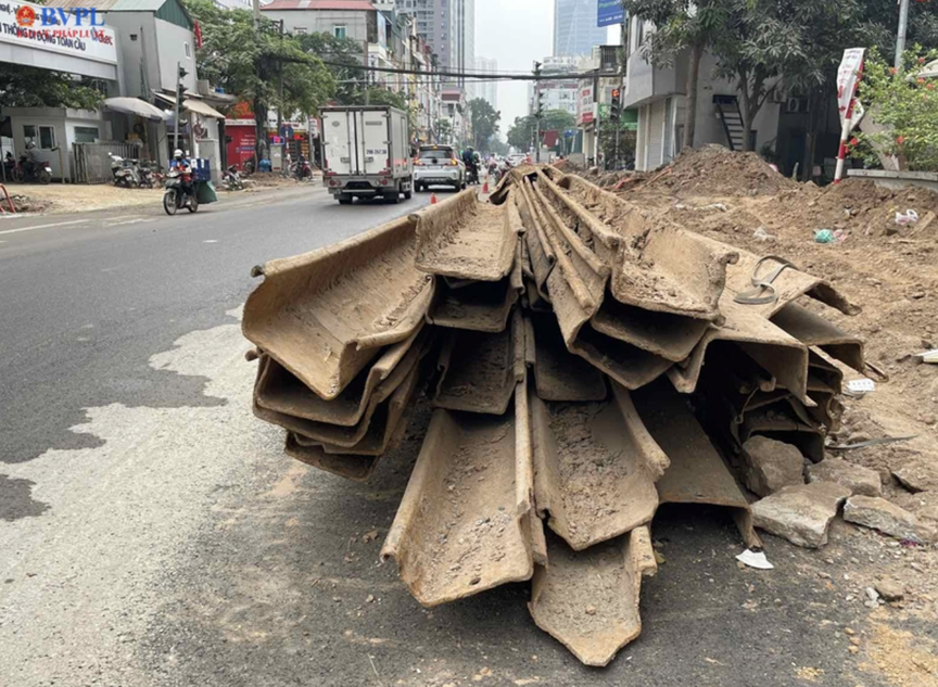 Sau 8 năm triển khai, tuyến đường tắc nghẽn bậc nhất Hà Nội vẫn chưa hoàn thành mở rộng- Ảnh 2.