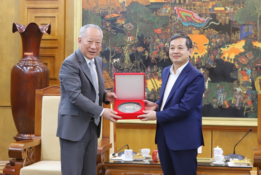 Tập đoàn Xây dựng Tô Thương (Trung Quốc) quan tâm t số dự án giao thông kết nối tới sân bay Gia Bình. Nguồn ảnh: UBND tỉnh Bắc Ninh