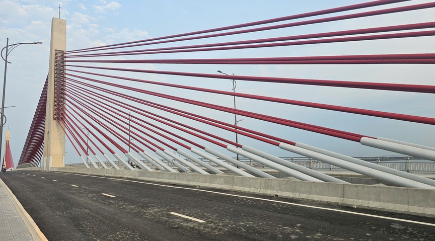 TP. Huế: Cầu vượt biển Thuận An sẵn sàng thông xe dịp 30/4- Ảnh 7.