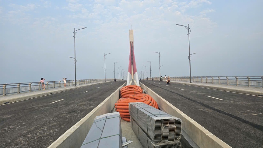 TP. Huế: Cầu vượt biển Thuận An sẵn sàng thông xe dịp 30/4- Ảnh 8.