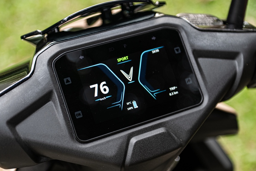 Ưu đãi tháng 4 sắp khép lại, VinFast Viper đổi pin siêu tốc hút khách chốt đơn trước giờ G- Ảnh 2.