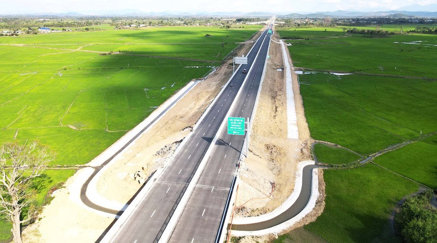 Tỉnh lớn thứ 3 Việt Nam cần gần 20.000 tỷ để lên đời sân bay duy nhất tại địa phương, hướng tới trung tâm hàng không Tây Nguyên- Ảnh 2.