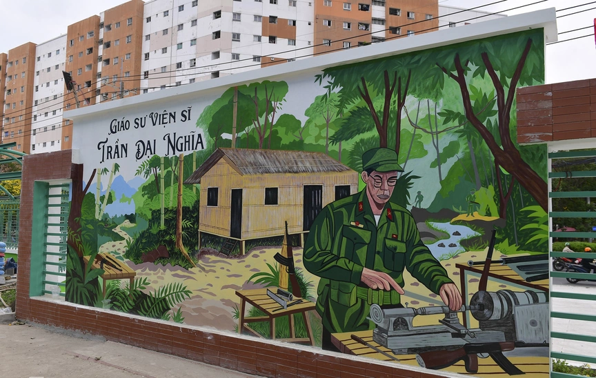 Sắp hoàn thiện trường học đầu tiên xây dựng trên nền đất khu nghĩa trang lớn nhất thành phố- Ảnh 2.