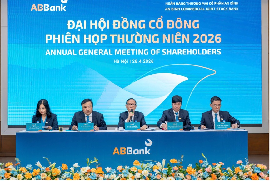 ĐHĐCĐ ABBank 2026: Mục tiêu lợi nhuận 4.500 tỷ đồng, tăng vốn lên hơn 20.000 tỷ, lộ trình niêm yết HOSE từ quý IV/2026 - Ảnh 1.