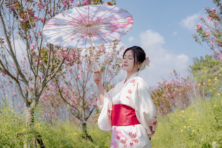 Ngỡ ngàng sắc hồng Anh đào kép phủ kín Fansipan tháng 4- Ảnh 6.